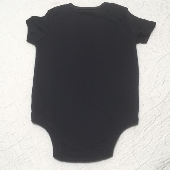 3-6m (4/$20) Assorted Batman Fanwear Onesies - Picture 9 of 11